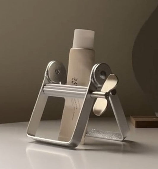 The Luxe Squeeze